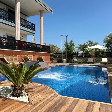 Hotell Eye Cunda