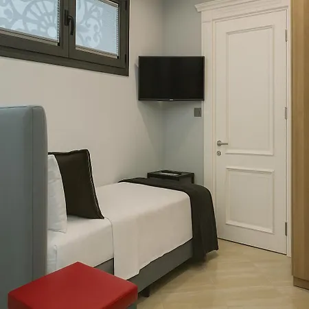 Hotel Eye *
